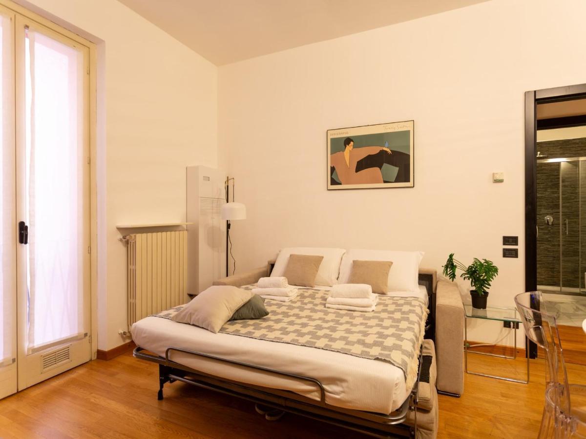 The Best Rent - Modern Apartment In The Center Milão Exterior foto