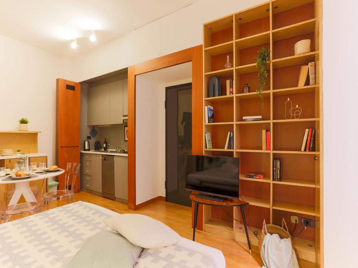 The Best Rent - Modern Apartment In The Center Milão Exterior foto