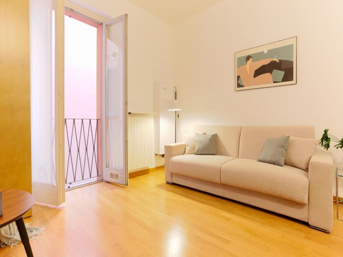 The Best Rent - Modern Apartment In The Center Milão Exterior foto