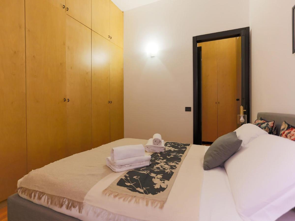 The Best Rent - Modern Apartment In The Center Milão Exterior foto