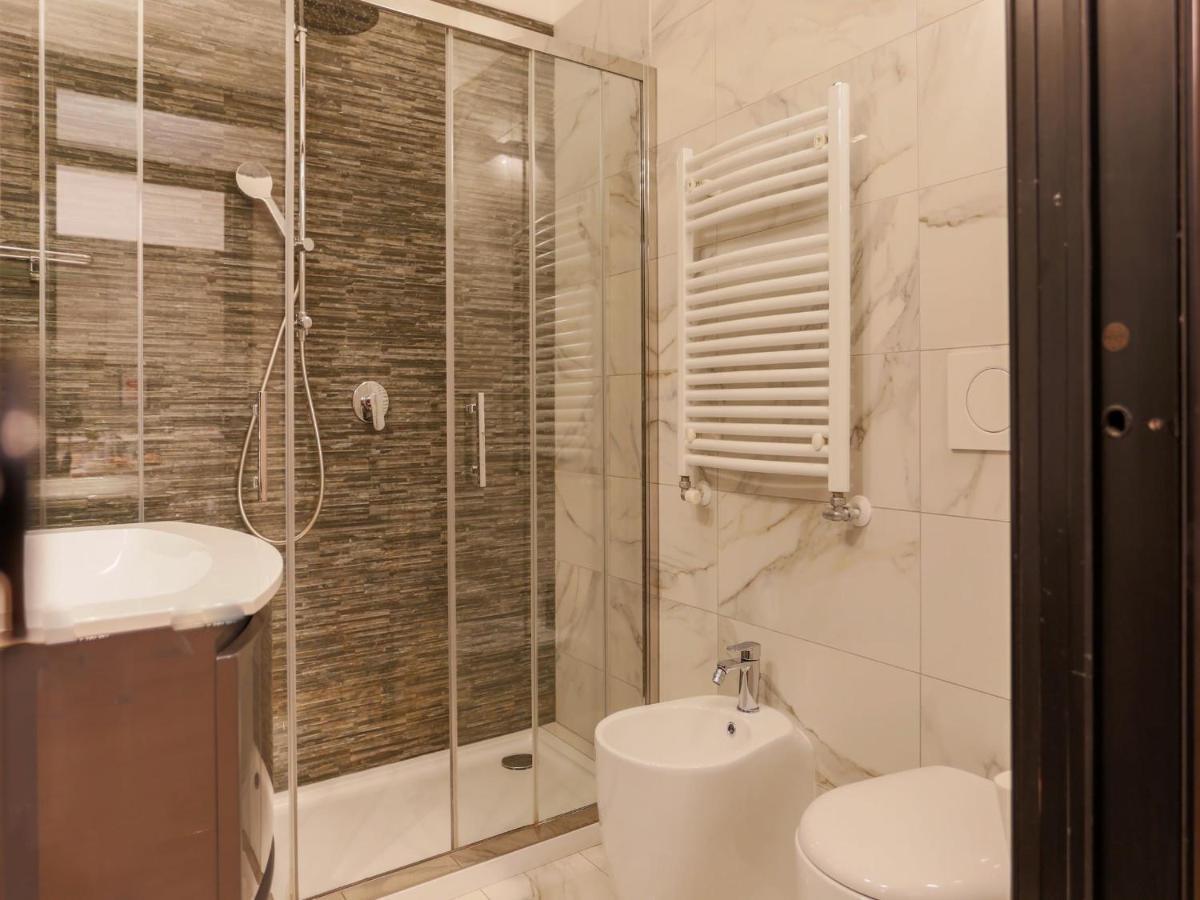 The Best Rent - Modern Apartment In The Center Milão Exterior foto